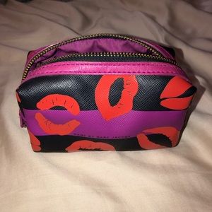 Small Marc by Marc Jacobs make up case